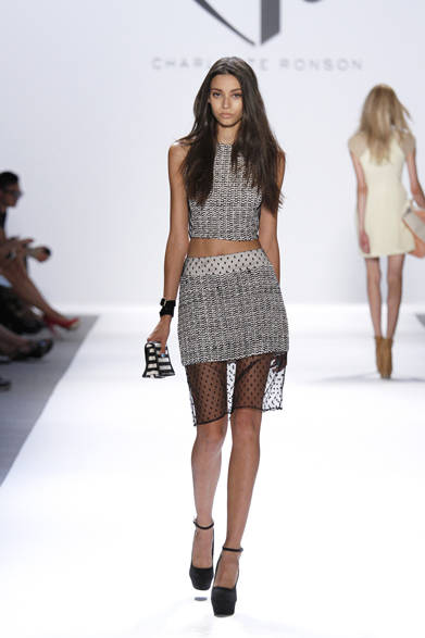 　2013年春夏コレクション　