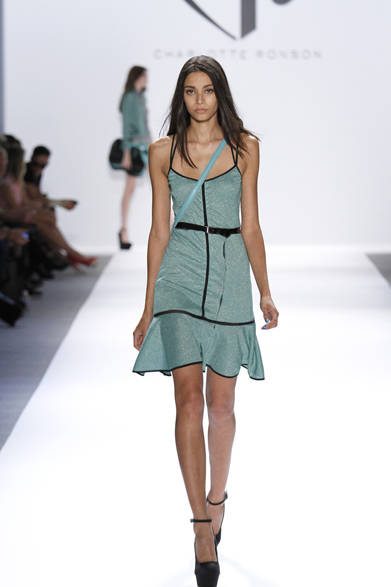 　2013年春夏コレクション　