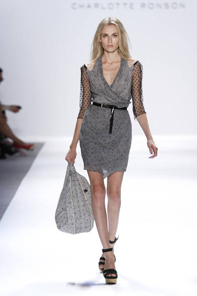 　2013年春夏コレクション　