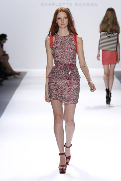 　2013年春夏コレクション　