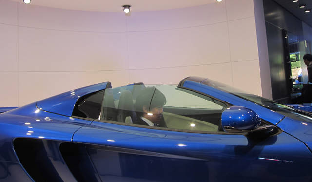 <strong>McLaren MP4-12C Spider｜マクラーレン MP4-12C スパイダー</strong>