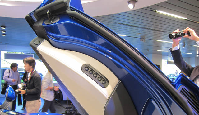 <strong>McLaren MP4-12C Spider｜マクラーレン MP4-12C スパイダー</strong>