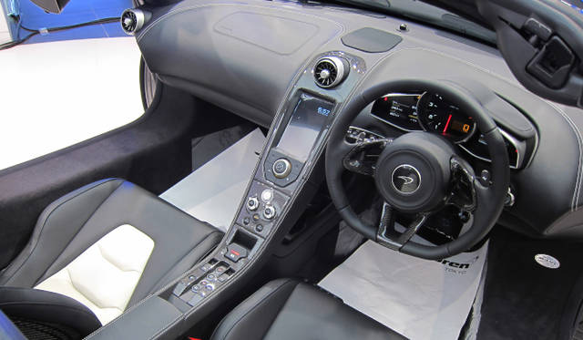 <strong>McLaren MP4-12C Spider｜マクラーレン MP4-12C スパイダー</strong>