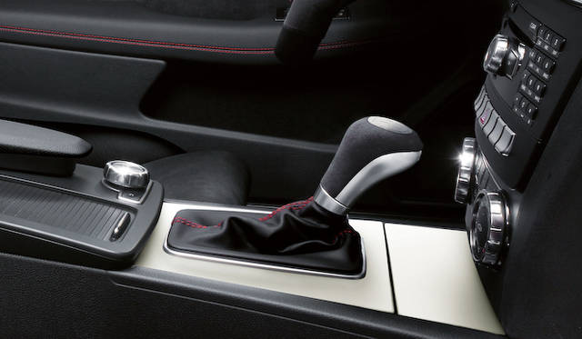 <strong>メルセデス・ベンツC63 AMGクーペ ブラックシリーズ パフォーマンススタジオ エディション｜Mercedes-Benz C63AMG Coupe Black Series Performance Studio Edition</strong>