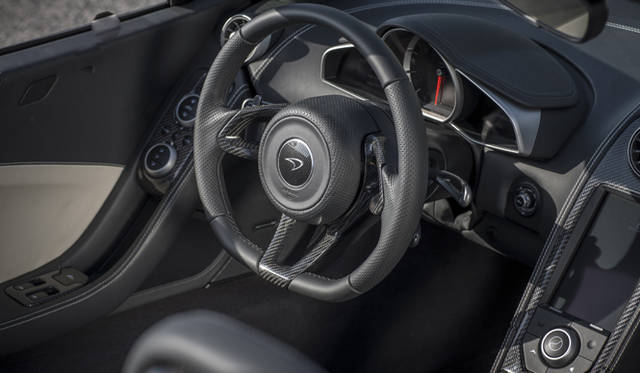 <strong>McLaren MP4-12C Spider｜マクラーレン MP4-12C スパイダー</strong>