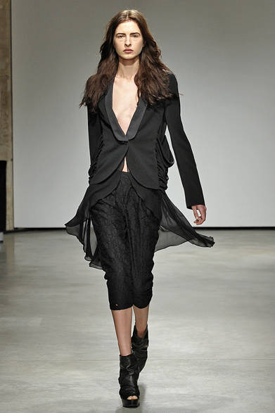 　2013年春夏コレクション