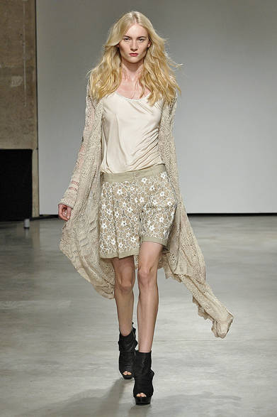 　2013年春夏コレクション