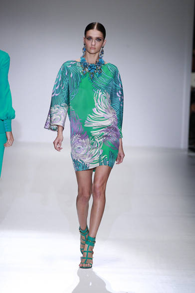 　2013年春夏コレクション　© courtesy of Gucci