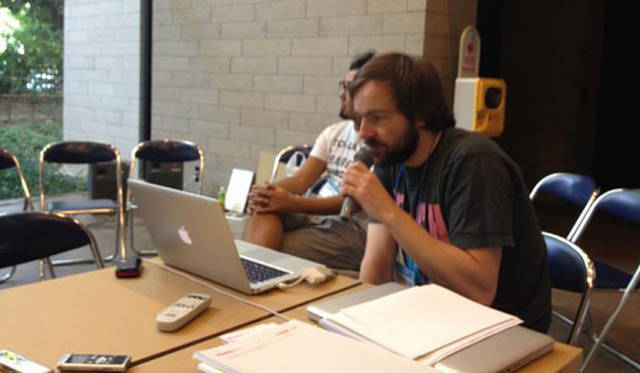 <strong>『Temporary housing + shelter』</strong>　カンファレンス「Table Talk」　Photo by mediabus