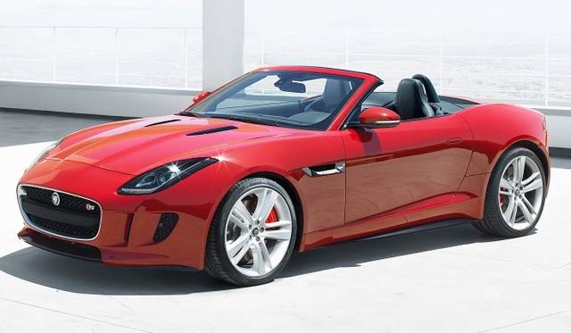 <strong>Jaguar F-TYPE｜ジャガー Fタイプ</strong>