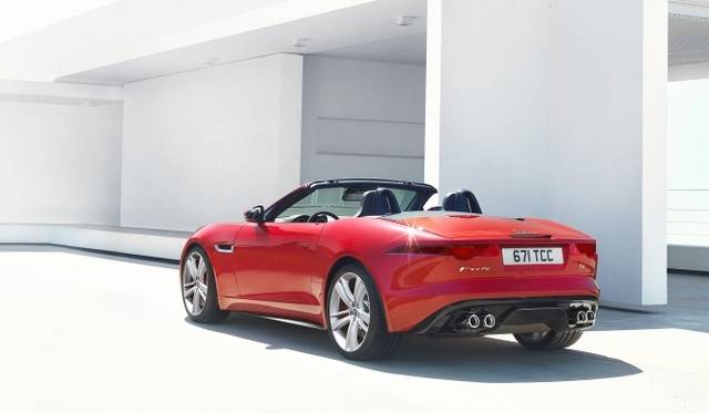 <strong>Jaguar F-TYPE｜ジャガー Fタイプ</strong>