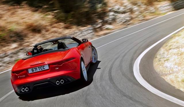 <strong>Jaguar F-TYPE｜ジャガー Fタイプ</strong>