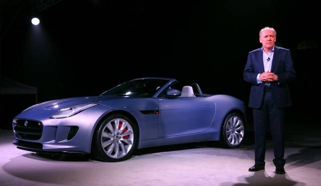 <strong>Ian Callum｜イアン・カラム</strong>　パリのロダン美術館での発表会