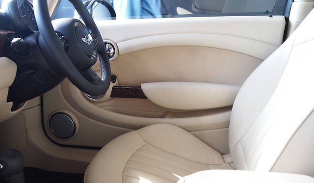 <strong>MINI Inspired by GOODWOOD｜ミニ インスパイアード バイ グッドウッド</strong>