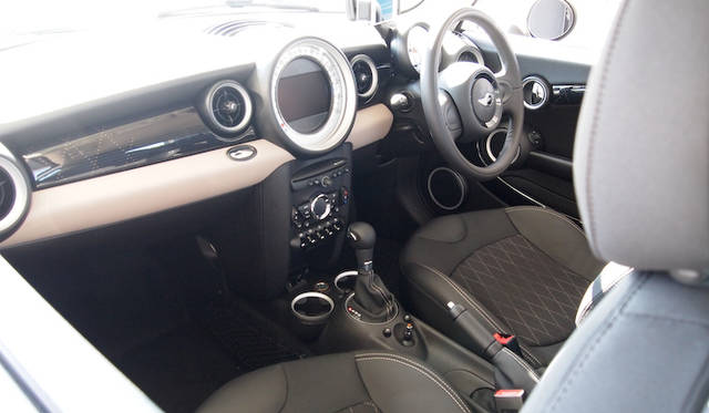 <strong>MINI Baker Street｜ミニ ベイカー ストリート</strong>