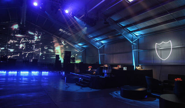 <strong>Dom Pérignon｜ドン ペリニヨン</strong> 光と闇の対比に趣向が凝らされたスタジオ内