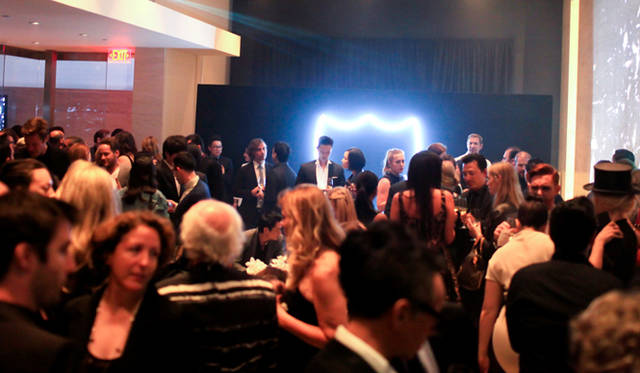 <strong>Dom Pérignon｜ドン ペリニヨン</strong> 会場内はスタイリッシュな人々であふれていた