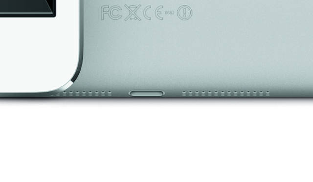 <strong>iPad mini</strong><br />外部コネクターはiPhone 5と同じ、小型の「Lightning™」コネクタを搭載する