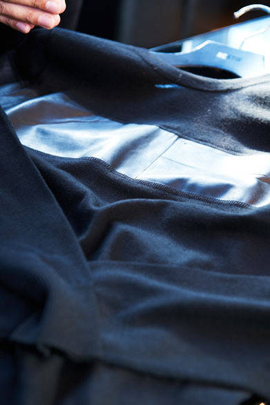 <strong>RESTIR｜リステア</strong>　ニット8万9250円（ジバンシィ バイ リカルド テッシ／リステア）