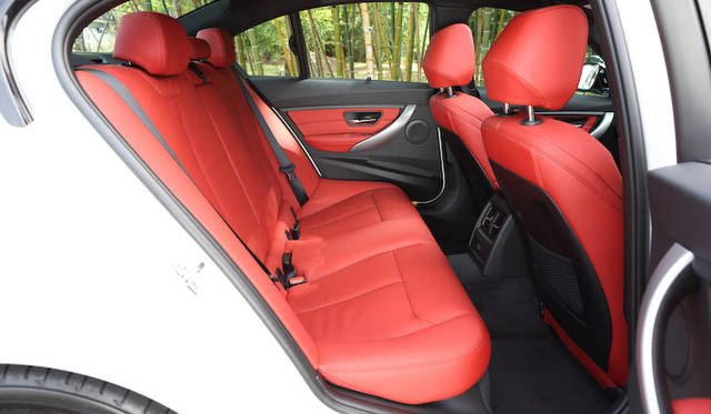 <strong>BMW ActiveHybrid 3｜ビー・エム・ダブリュー アクティブ ハイブリッド 3</strong>