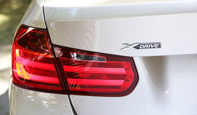 <strong>BMW 320i xDrive｜ビー・エム・ダブリュー 320i エックスドライブ</strong>