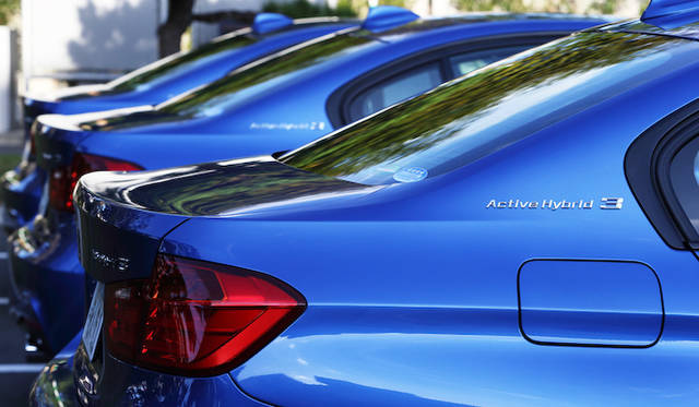 <strong>BMW 3seris｜ビー・エム・ダブリュー 3シリーズ</strong>