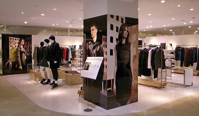 　仙台フォーラス2階「adidas SLVR」ポップアップショップ