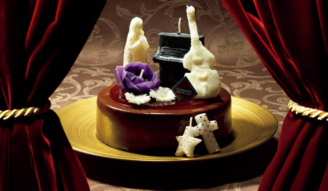 <strong>EAT｜コンパーテス ショコラティエがクリスマス限定スペシャルボックスを発表</strong>　サウンドストーリー（そごう西武限定）　7875円