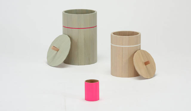 <strong>KARIMOKU NEW STANDARD｜カリモク ニュー スタンダード</strong>　「SCENES / KARIMOKU NEW STANDARD」　「Colour Bin」 Scholten & Bajiings