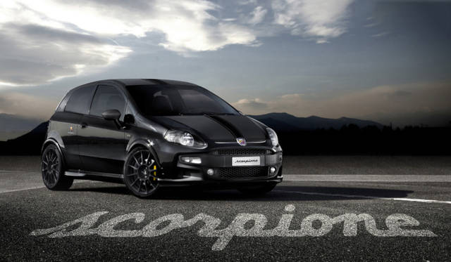 <strong>Abarth Punto Scorpione｜アバルト プント スコルピオーネ</strong>