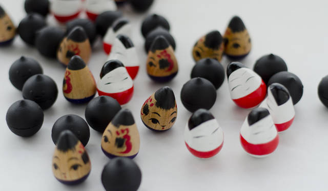 <strong>中川政七商店｜東北被災三県で生まれた「3つの起き上がり小法師」</strong>