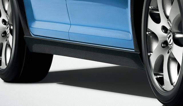 <strong>Volkswagen Cross Touran｜フォルクスワーゲン クロストゥーラン</strong>