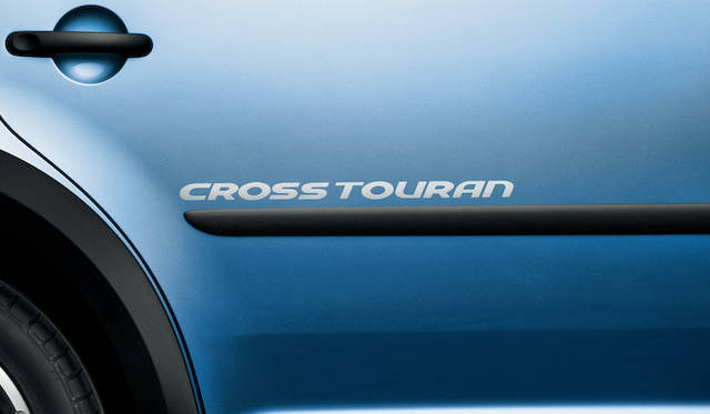 <strong>Volkswagen Cross Touran｜フォルクスワーゲン クロストゥーラン</strong>