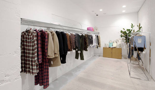 <strong>MUVEIL｜ミュベール</strong>　「GALLERY MUVEIL」　ショッピングゾーン「MUVEIL&KIDS」 