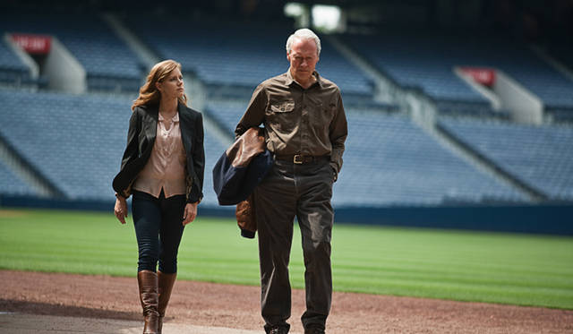 <strong>MOVIE｜『人生の特等席』 </strong>　©2012 WARNER BROS. ENTERTAINMENT INC.