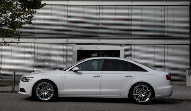 <strong>Audi A6 3.0 TDI with Electric Biturbo｜アウディ A6 3.0 TDI エレクトリック バイターボ</strong>