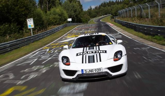 <strong>Porsche 918 Spyder｜ポルシェ 918 スパイダー</strong>