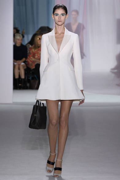 <strong>Christian Dior｜クリスチャン ディオール</strong>　2013年春夏コレクション