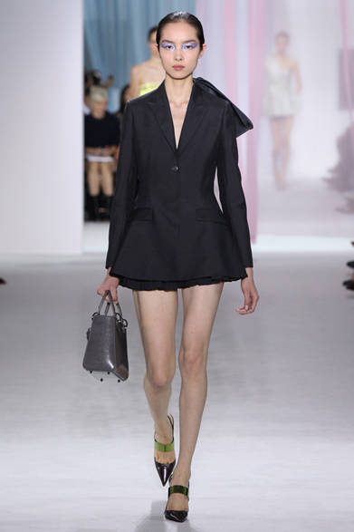 <strong>Christian Dior｜クリスチャン ディオール</strong>　2013年春夏コレクション