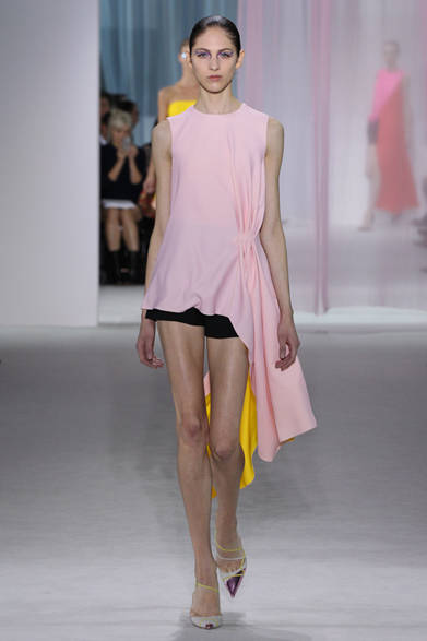 <strong>Christian Dior｜クリスチャン ディオール</strong>　2013年春夏コレクション