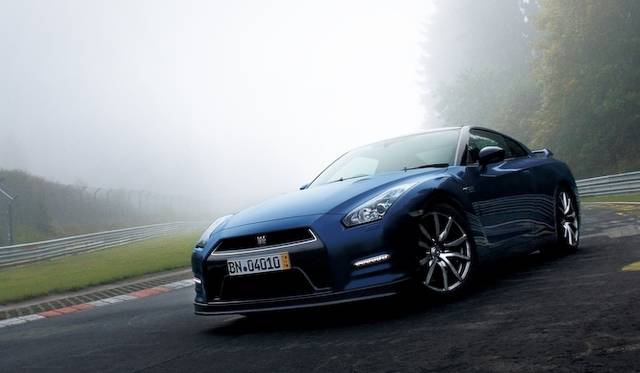 <strong>NISSAN GT-R｜日産 GT-R</strong>