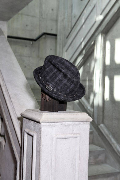 <strong>CHROME HEARTS｜クロムハーツ</strong>　ウールチェックハット23万5200円