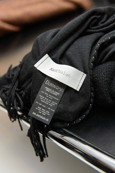 <strong>UNITED ARROWS｜ユナイテッドアローズ</strong>　ストール2万3100円（ナンタラット／ユナイテッドアローズ）