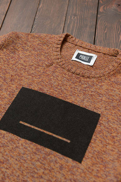 <strong>UNITED ARROWS｜ユナイテッドアローズ</strong>　セーター5万1450円（ピガール／ユナイテッドアローズ）