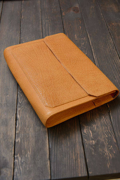 <strong>UNITED ARROWS｜ユナイテッドアローズ</strong>　バッグ10万2900円（パラベラム／ユナイテッドアローズ）