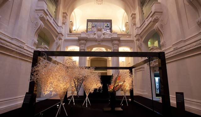 <strong>谷川じゅんじ｜Composing Days</strong>　「感性 kansei –Japan Design Exhibition– 」　プロダクトデザイナーの喜多俊之さんが手がけた持ち運び可能な持ち運び可能な能舞台