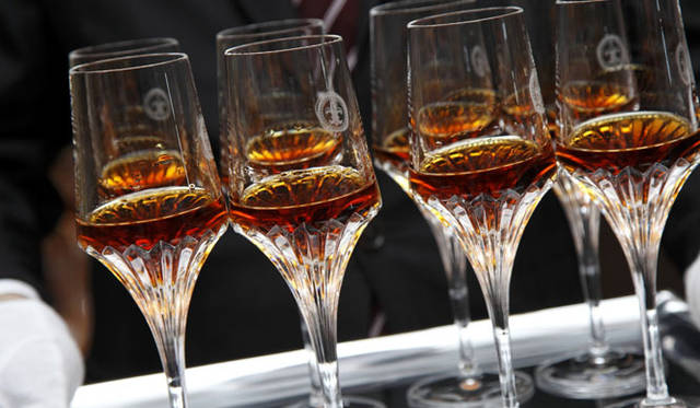 <strong>LOUIS XIII｜ルイ13世</strong>　