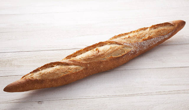 <strong>ル・ブーランジェ・ドゥ・モンジュ</strong>　バゲットモンジュ　336円