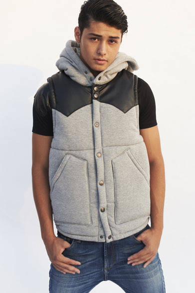 <strong>MIHARAYASUHIRO｜ミハラヤスヒロ</strong>　「MIHARAYASUHIRO DENIM」2012-13秋冬コレクション　ベスト4万9350円