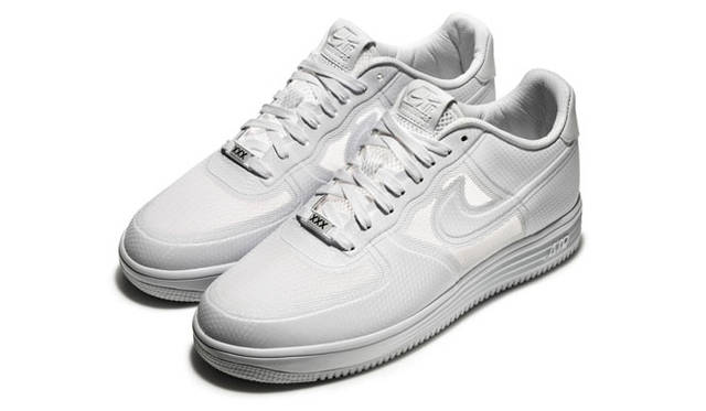 <strong>NIKE SPORTSWEAR｜ナイキ スポーツウェア</strong>　「NIKE LUNAR FORCE 1」　